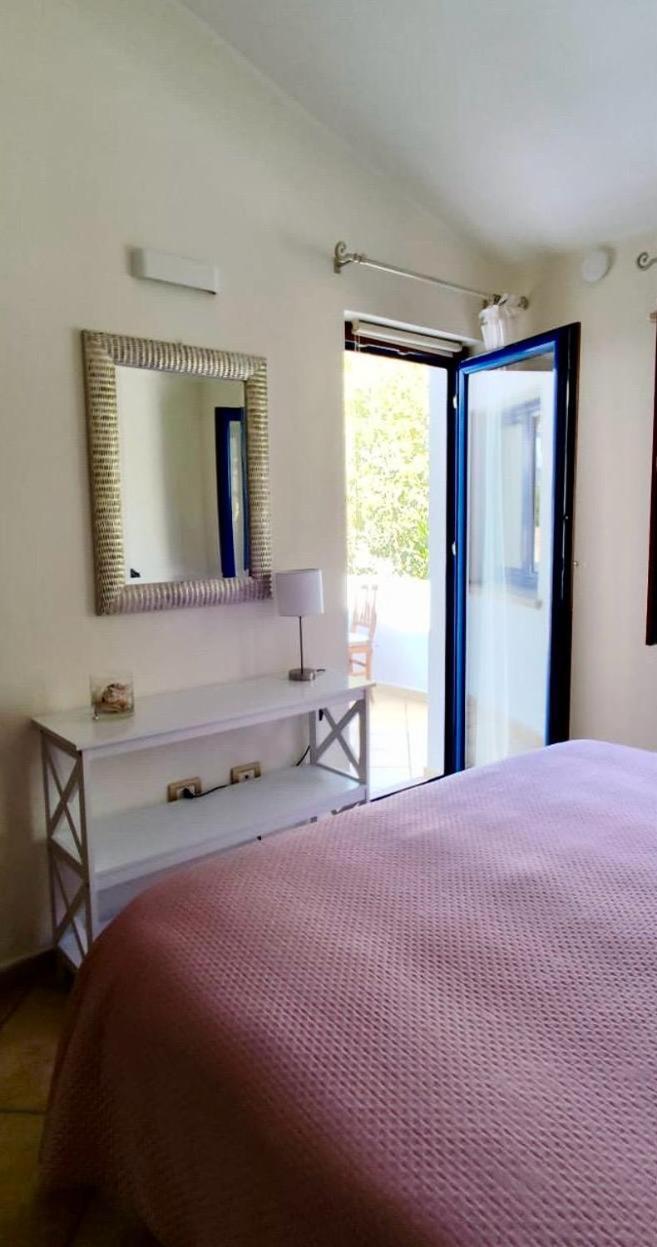 B&B Easy Wind Cala Gonone Extérieur photo