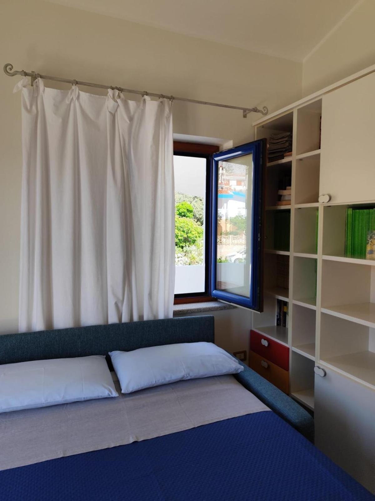 B&B Easy Wind Cala Gonone Extérieur photo